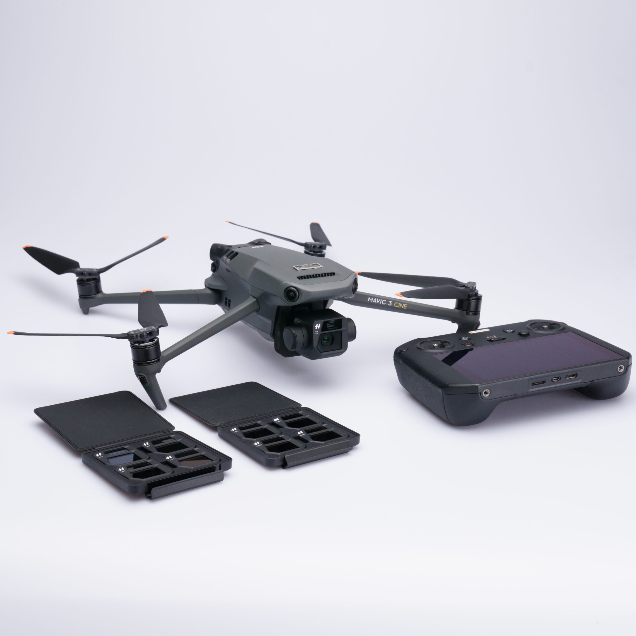 DJI - Mavic 3 Cine - Drohne